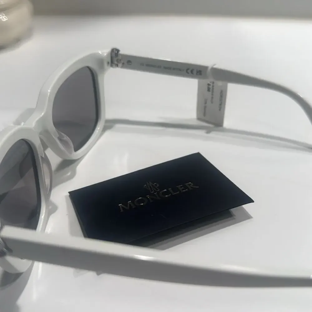 Moncler Audree 50mm Square Sunglasses White